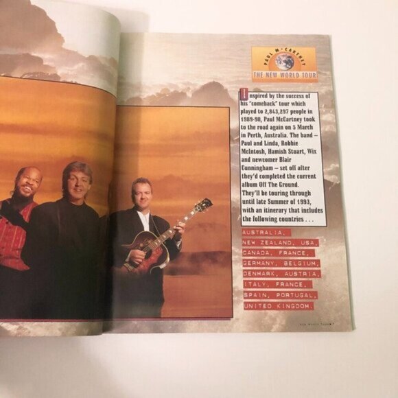 1993  Paul McCartney New World Tour Concert Program Tour Book Beatles - Picture 10 of 16